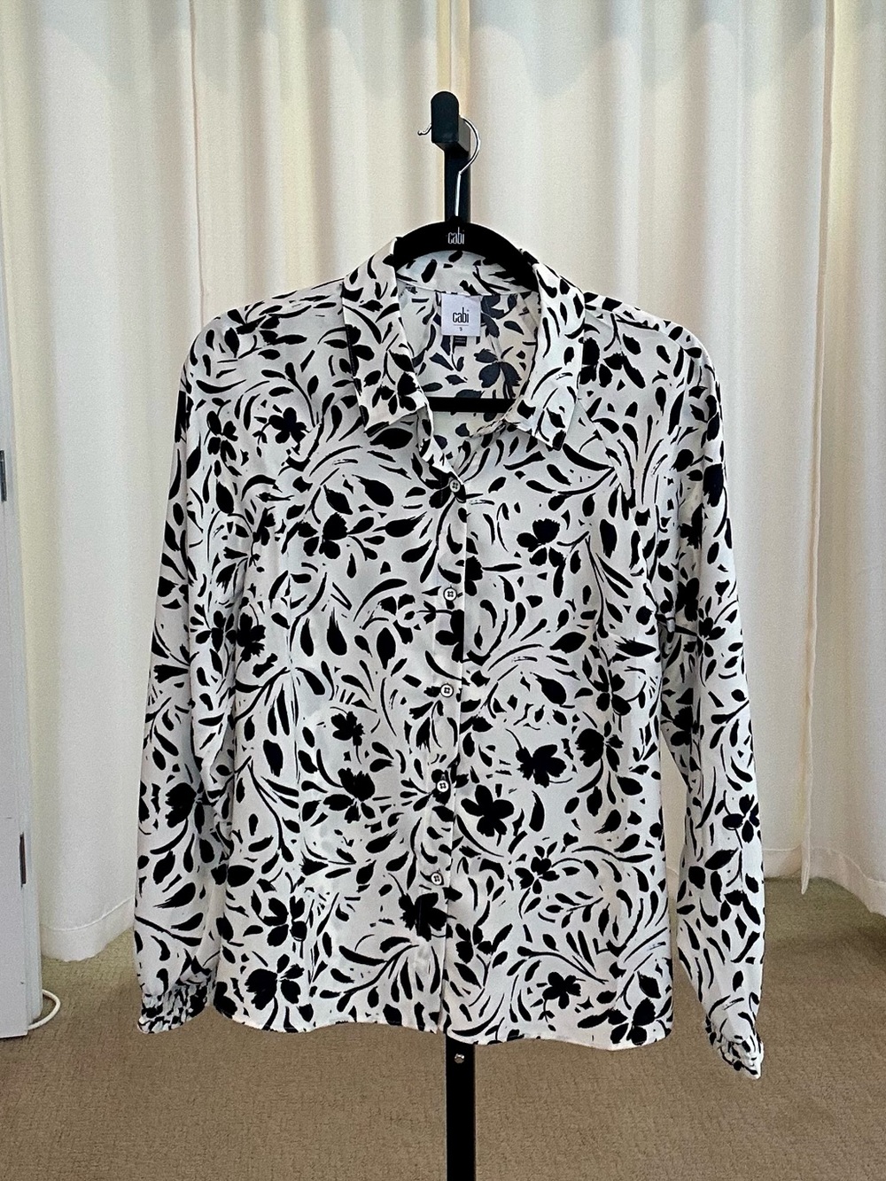 CAbi Quintessential Blouse